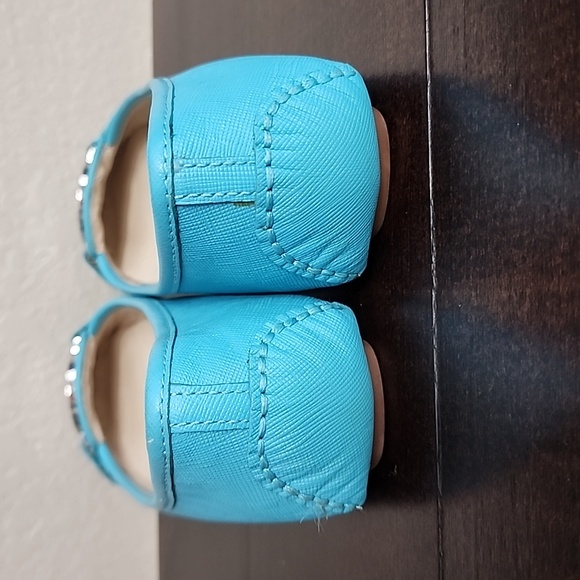 Michael Kors Fulton Moc Flats Blue Leather Driving Loafers Gold MK Logo Size 6M - Picture 10 of 16